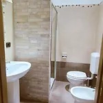 Cascina Barolo לינה וארוחת בוקר