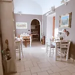 Cascina Barolo B&B
