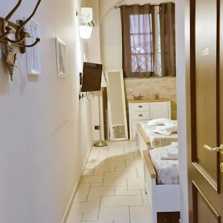 Cascina Barolo 3*