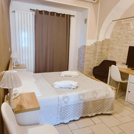 Cascina Barolo 3*