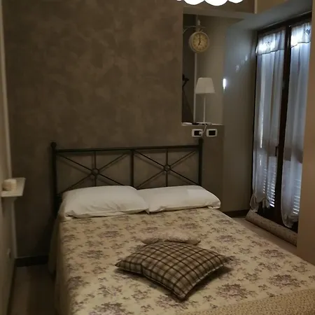 Cascina Barolo 3* Turin