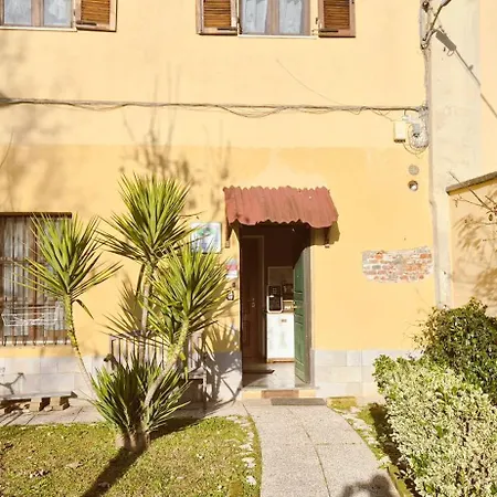 Bed & Breakfast Cascina Barolo