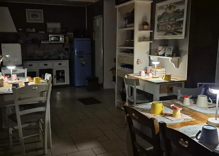 Cascina Barolo فندق مبيت وإفطار 3*
