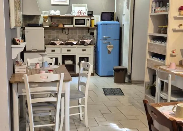 فندق مبيت وإفطار Cascina Barolo 3*