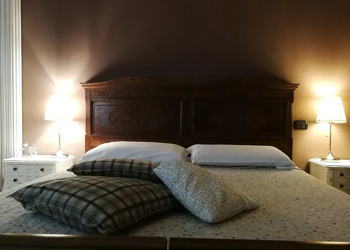 فندق مبيت وإفطار Cascina Barolo 3*
