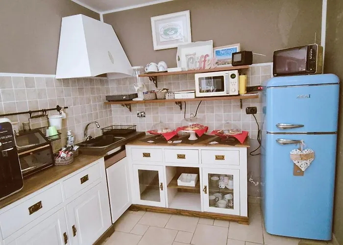 فندق مبيت وإفطار Cascina Barolo 3*