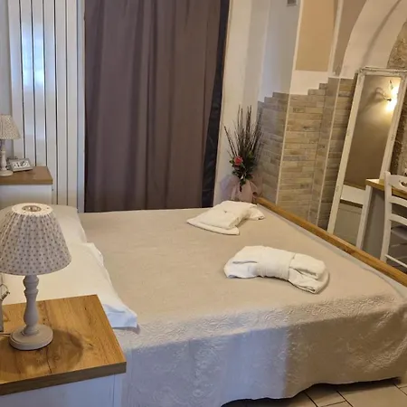 Cascina Barolo Bed and Breakfast