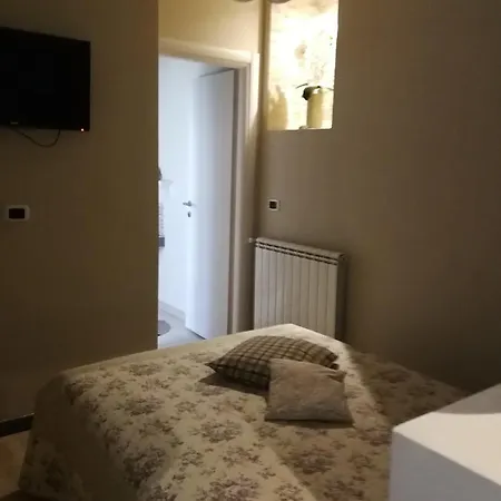 Cascina Barolo Bed and Breakfast