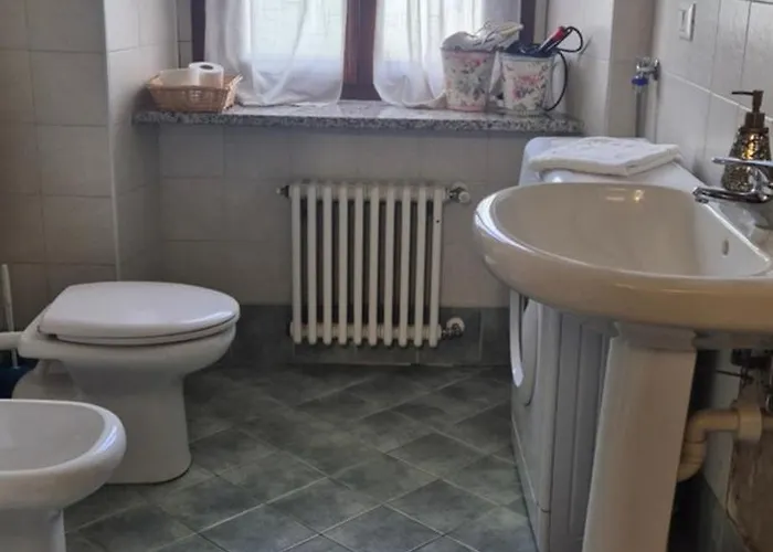 Cascina Barolo 3* Turin