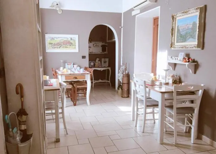 Cascina Barolo Bed & Breakfast